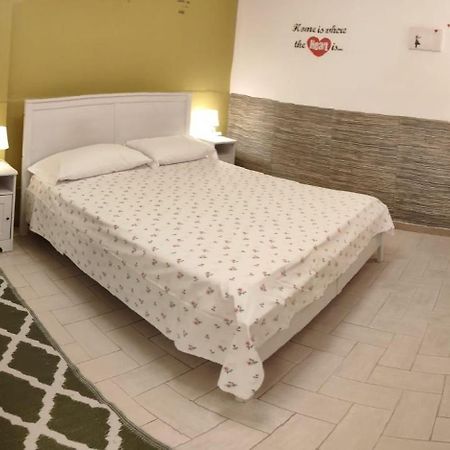 Casa Fulco Apartment Bari Exterior photo
